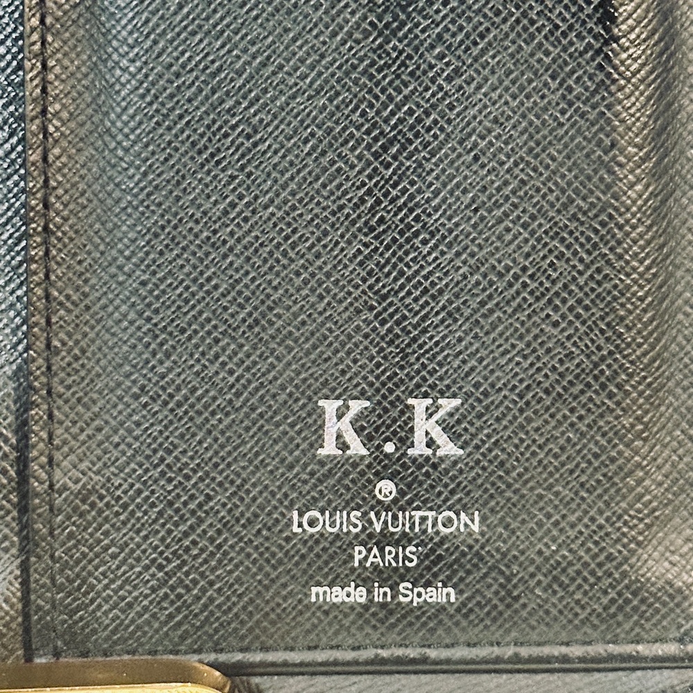 Louis Vuitton long Black Leather Wallet for men - Picture 4 of 10